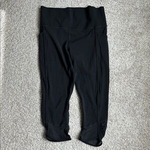 Athleta Capri Leggings